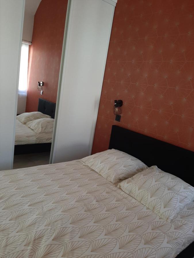 Laetitia Et Yaniv Dagon Apartment เอลน์ ภายนอก รูปภาพ